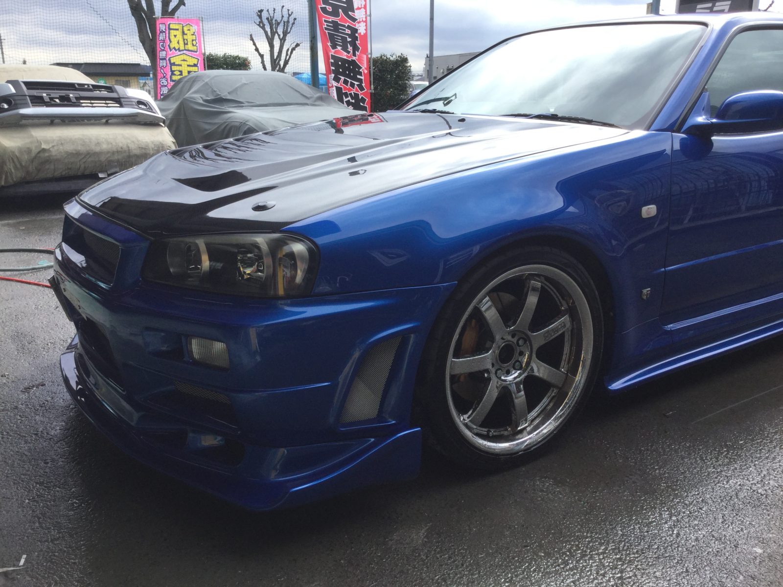 R34GTR スポイラー塗装取り付け 鈑金塗装 埼玉
